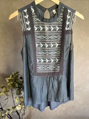 Anthropologie Petite Grey Sleeveless Embroidered Silk Blouse